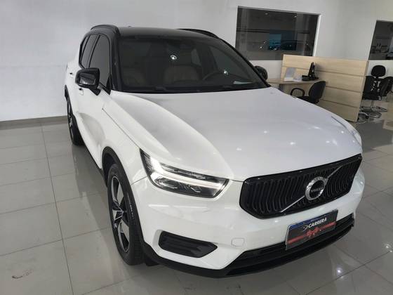 VOLVO XC40 2.0 T5 GASOLINA MOMENTUM AWD GEARTRONIC VOLVO XC40 2.0 T5 GASOLINA MOMENTUM AWD GEARTRONIC
